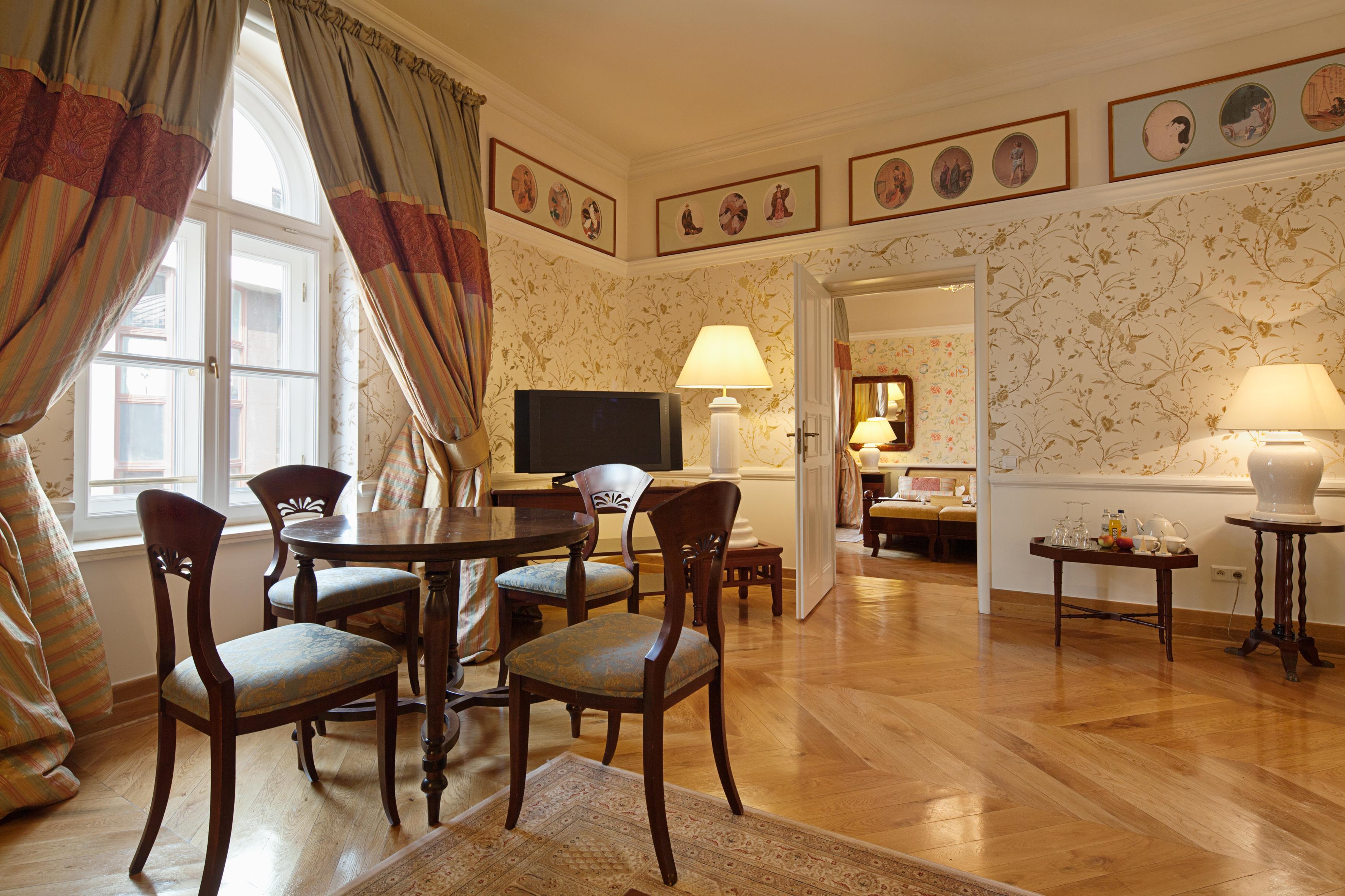 The Bonerowski Palace Boutique Hotel คราคูฟ ภายนอก รูปภาพ